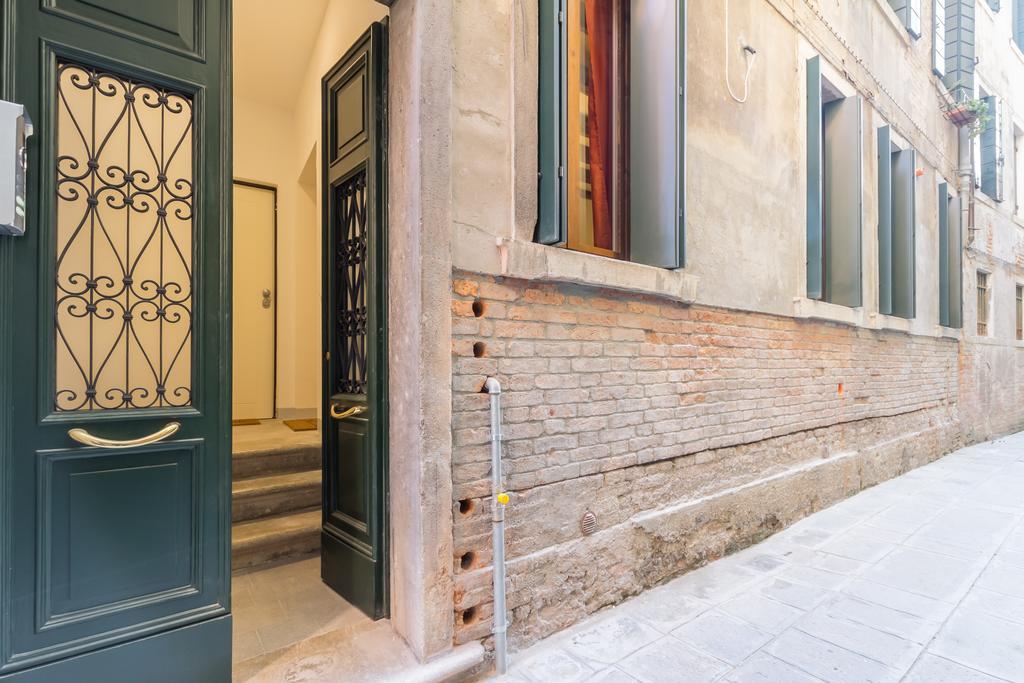 San Stae Charming Apartment Gran Canal เวนิส ภายนอก รูปภาพ